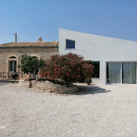 Alloggio per agriturismo Poggio Del Gallo Chiaramonte Gulfi